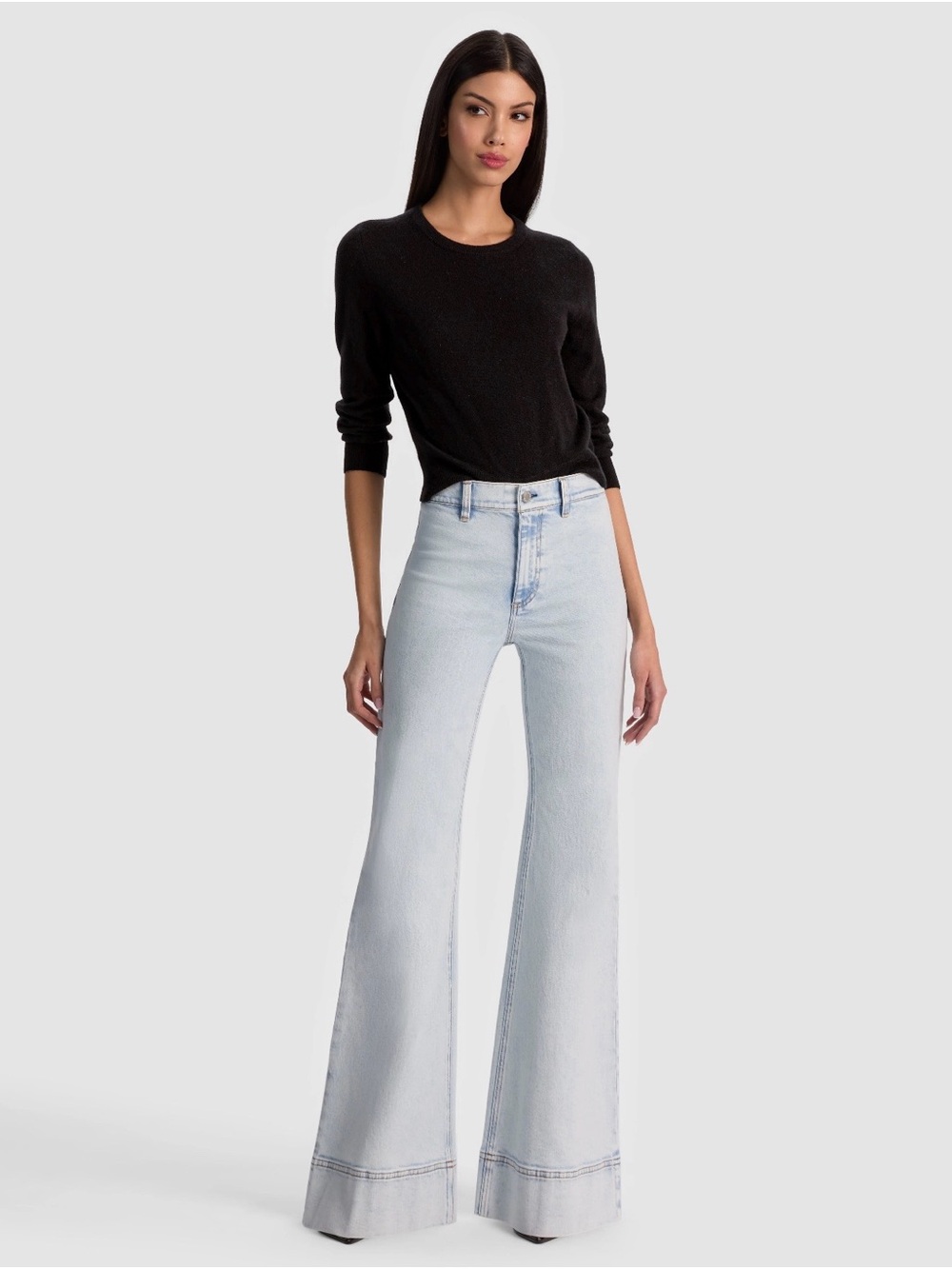 Alice + Olivia Black Cashmere Cropped Crewneck Sweater